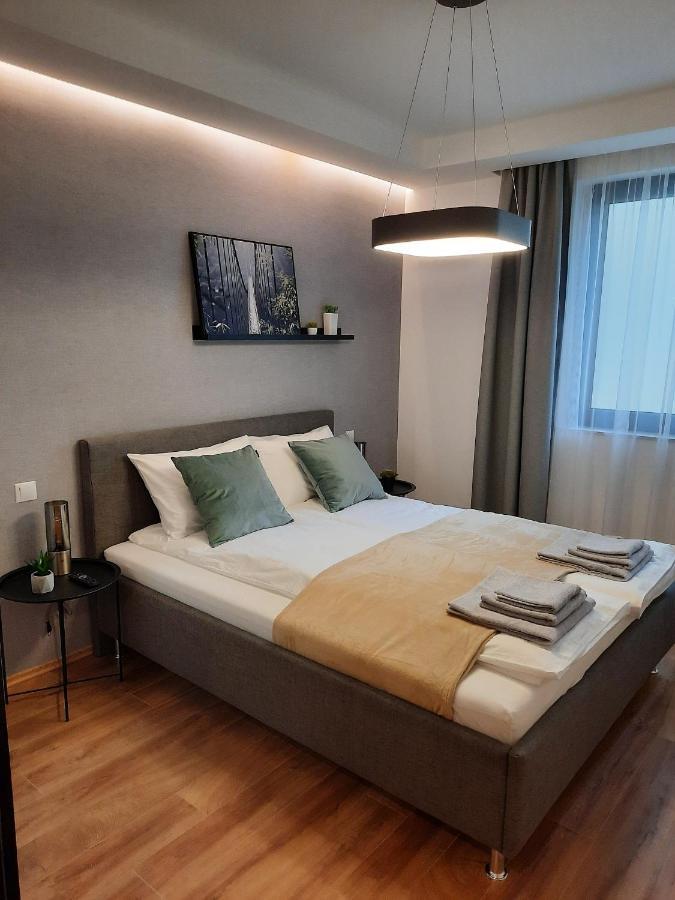 Bpr Space Grey Home With Balcony Budapest Exterior photo